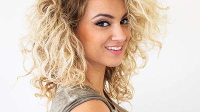 Tori Kelly