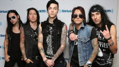 BLACK VEIL BRIDES